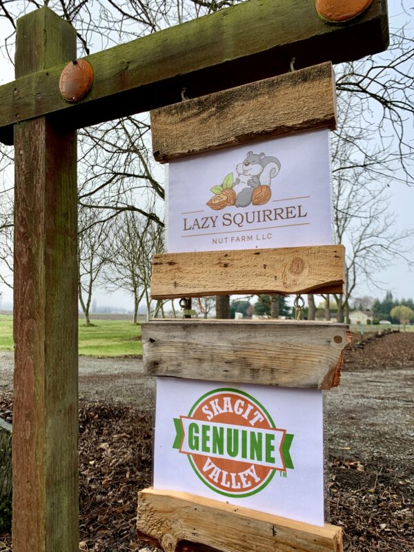 GSV Sign_Lazy Squirrel Nut Farm