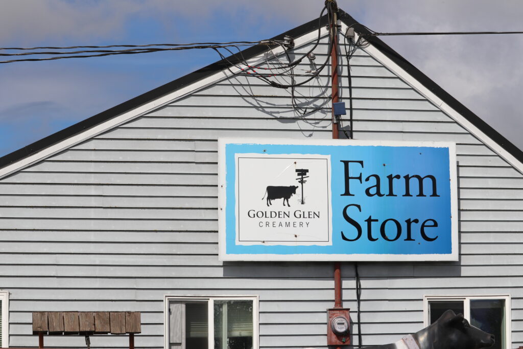 Golden Glen Creamery Farm Store in Bow Wasington